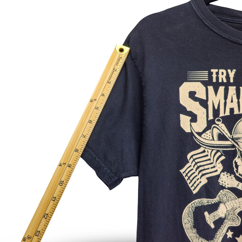 Comfort Colors Try That In A Small Town T-Shirt Mens M Black NiceGraphic - Picture 6 of 7
